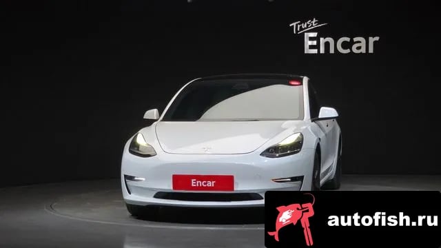 Tesla Model 3 Model 3 2022 года - вид 3