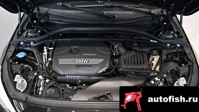 BMW 1-Series 1 Series (F40) 2023 года - вид 6