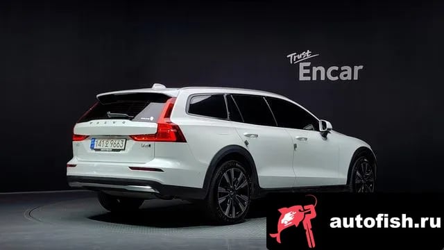 Volvo V60 V60 Cross-country 2nd Generation 2023 года - вид 2
