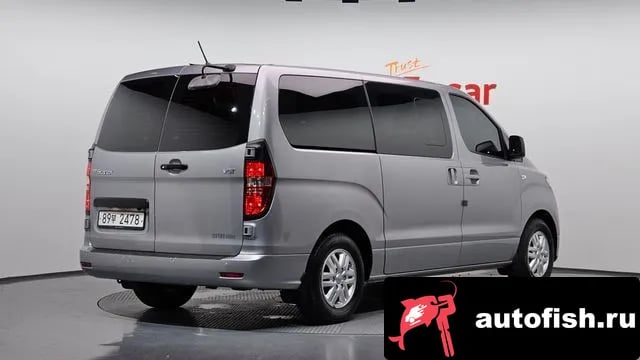 Hyundai Starex The New Grand Starex 2018 года - вид 1