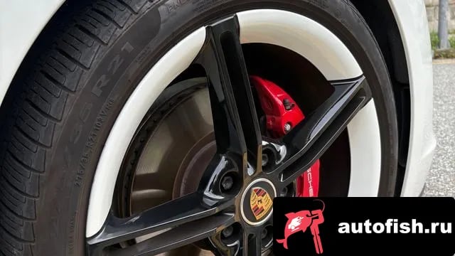 Porsche Taycan Taikan 2021 года - похожие автомобили