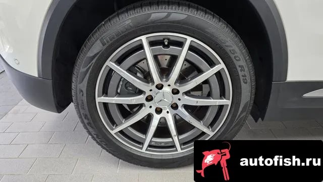 Mercedes-Benz GLA-Class GLA - Class H247 2021 года - вид 5