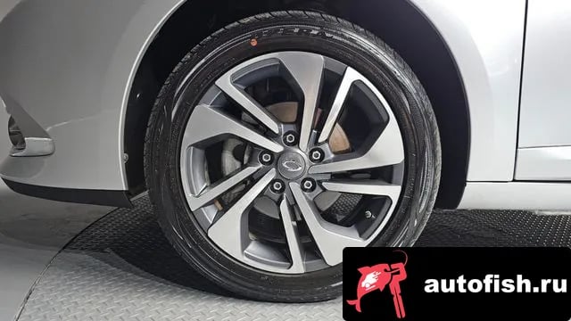 Renault Korea (Samsung) SM3 SM3 Neo 2019 года - вид 5