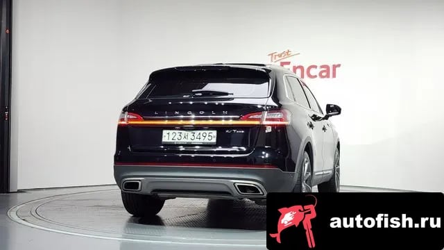 Lincoln Nautilus Nautilus First generation 2020 года - вид 4