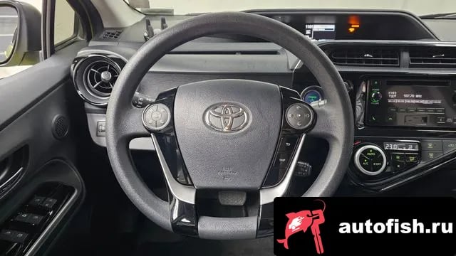 Toyota Prius Prius C 2018 года - похожие автомобили