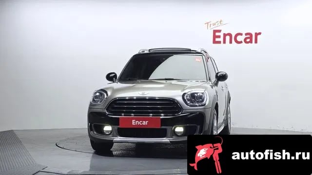 Mini Countryman Cooper D Country Man 2018 года - вид 3