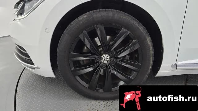 Volkswagen Arteon Atheon 2019 года - похожие автомобили