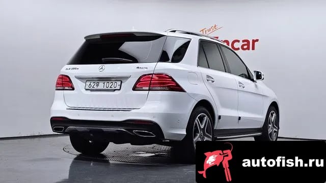 Mercedes-Benz GLE-Class GLE - Class W166 2018 года - вид 2