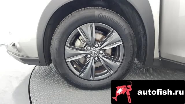Lexus UX UX250h 2019 года - вид 5