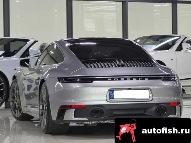 Porsche 911 911 (992) 2024 года - вид 3