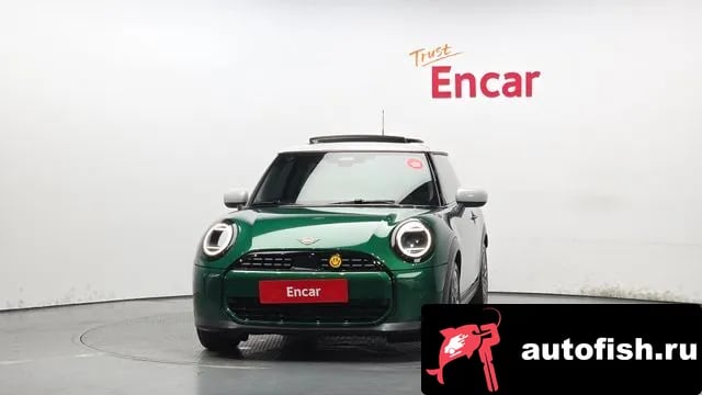 Mini Cooper Cooper C 4th generation 2025 года - вид 3