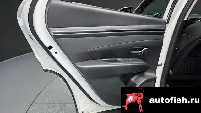 Hyundai Tucson Tucson Hybrid (NX4) 2023 года - похожие автомобили