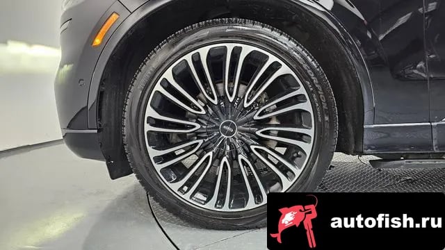 Lincoln Aviator Aviator 2nd generation 2021 года - вид 5