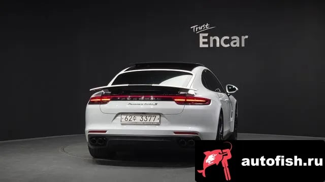 Porsche Panamera Panamera (971) 2018 года - похожие автомобили