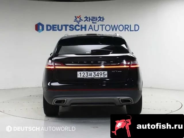 Lincoln Nautilus Nautilus First generation 2020 года - вид 4