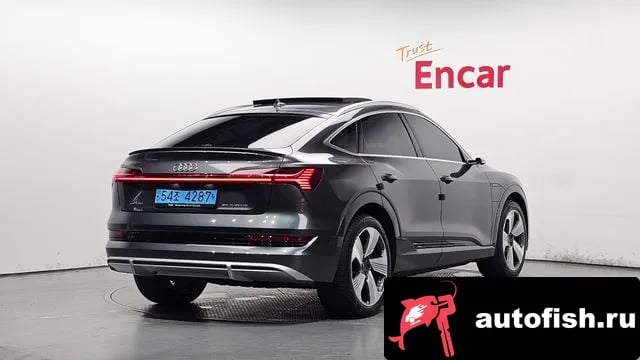 Audi e-tron e-Tron 2022 года - вид 2