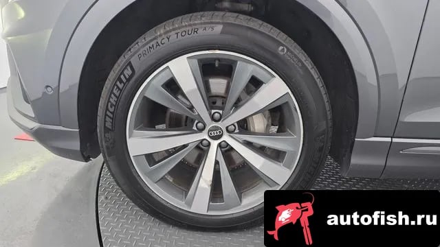 Audi Q8 Q8 (4M) 2021 года - вид 5