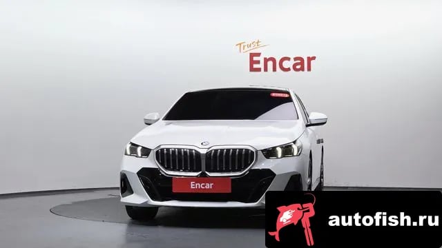 BMW 5-Series 5 Series (G60) 2025 года - вид 3