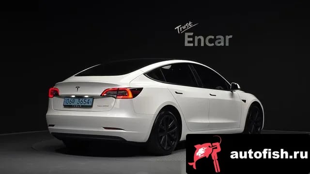 Tesla Model 3 Model 3 2022 года - вид 2