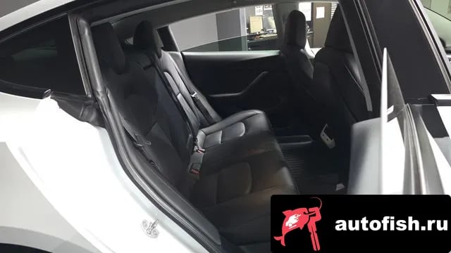 Tesla Model 3 Model 3 2022 года - похожие автомобили
