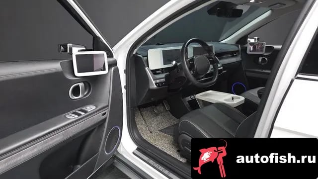 Hyundai Ioniq5 Ionic 5 2024 года - похожие автомобили