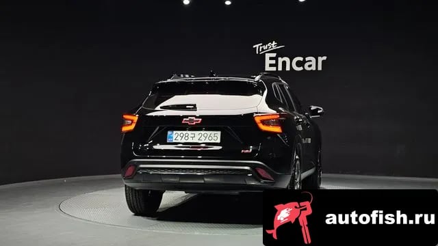 Chevrolet (GM Daewoo) Trax Trax Crossover 2026 года - вид 3