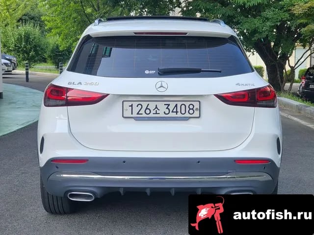 Mercedes-Benz GLA-Class GLA - Class H247 2023 года - вид 4
