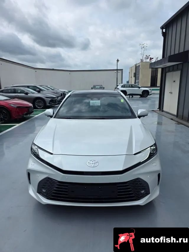 Toyota Camry Camry (XV80) 2026 года - автомобиль из Южной Кореи