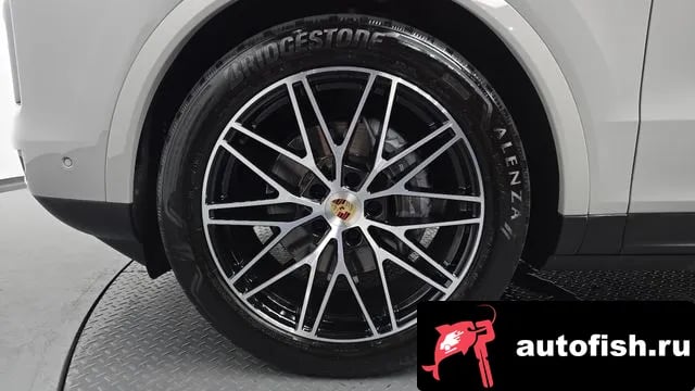 Porsche Cayenne Cayenne (PO536) 2023 года - вид 4