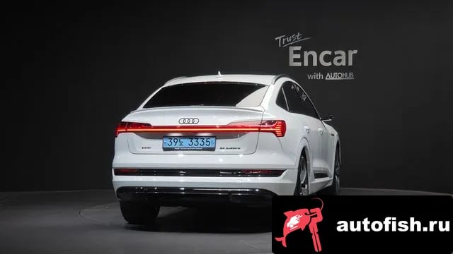 Audi e-tron e-Tron 2021 года - вид 3