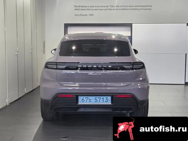 Porsche Macan Makan EV 2025 года - вид 4