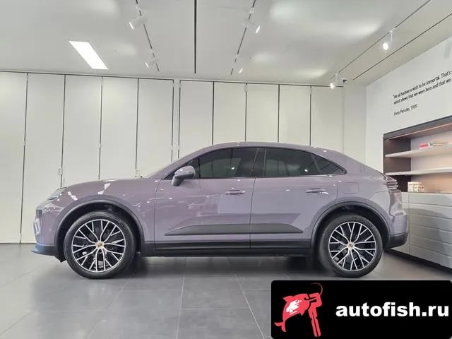 Porsche Macan Makan EV 2025 года - вид 6