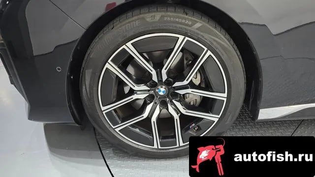BMW 7-Series 7 Series (G70) 2024 года - вид 5