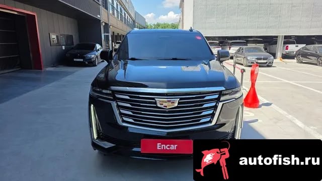 Cadillac Escalade Escalade 5th Generation 2021 года - похожие автомобили