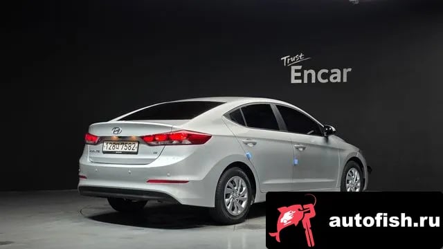 Hyundai AVANTE Avante AD 2018 года - вид 2