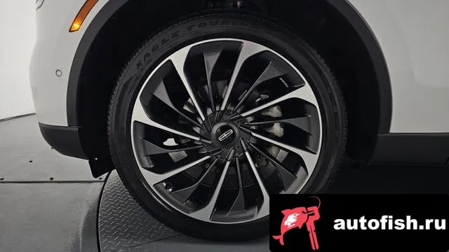 Lincoln Aviator Aviator 2nd generation 2021 года - вид 4