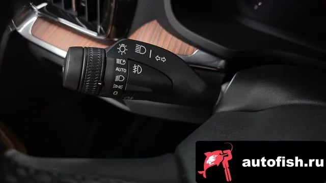Volvo S60 S60 3rd generation 2022 года - похожие автомобили