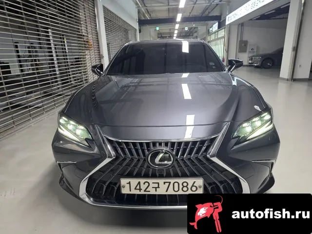 Lexus ES ES300h 7th generation 2023 года - похожие автомобили