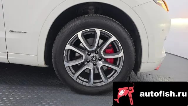 Maserati Levante Lebante 2020 года - похожие автомобили
