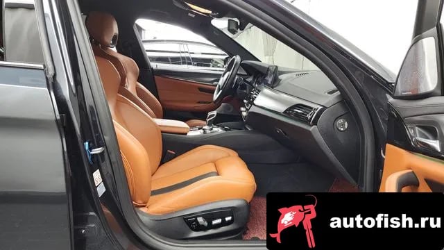 BMW M5 M5 (F90) 2018 года - похожие автомобили