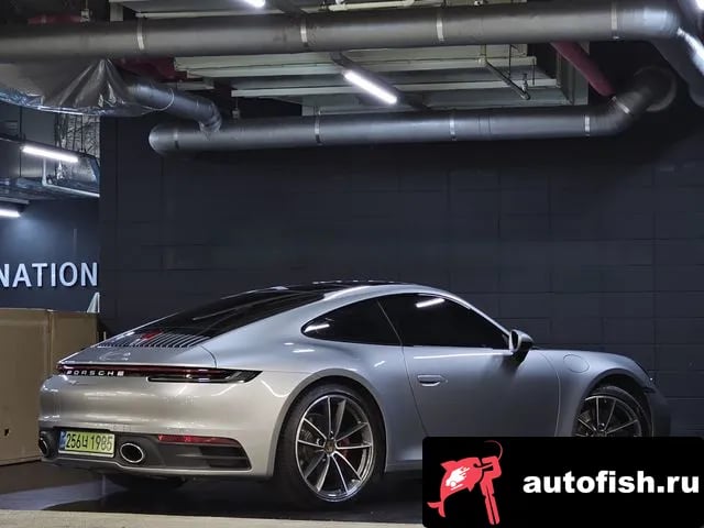 Porsche 911 911 (992) 2021 года - вид 5