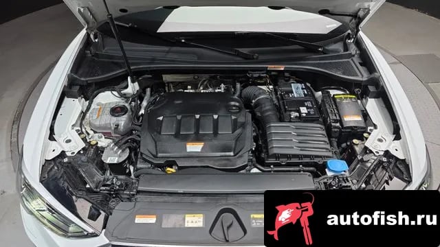 Audi Q3 Q3 (F3) 2022 года - вид 6