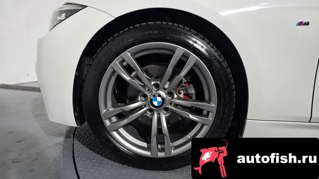 BMW 3-Series 3 Series (F30) 2019 года - вид 5