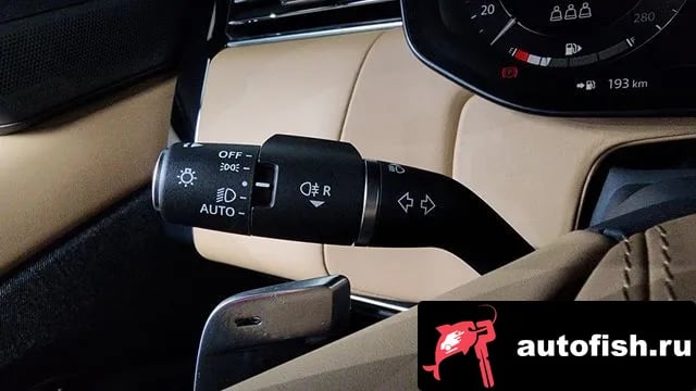 Land Rover Range Rover Sport Range Rover Sport 3rd Generation 2025 года - похожие автомобили