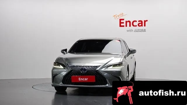 Lexus ES ES300h 7th generation 2018 года - вид 3