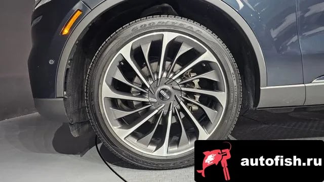 Lincoln Aviator Aviator 2nd generation 2022 года - вид 5