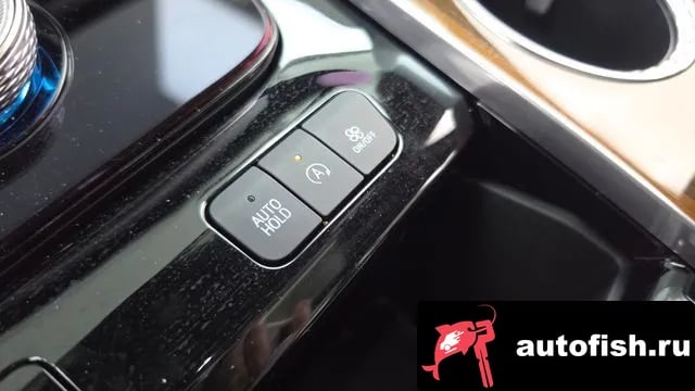 Cadillac Escalade Escalade 5th Generation 2025 года - похожие автомобили