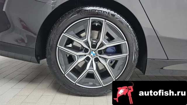 BMW 5-Series 5 Series (G60) 2026 года - вид 4