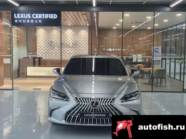 Lexus ES ES300h 7th generation 2025 года - вид 3