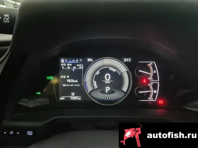 Lexus ES ES300h 7th generation 2025 года - похожие автомобили